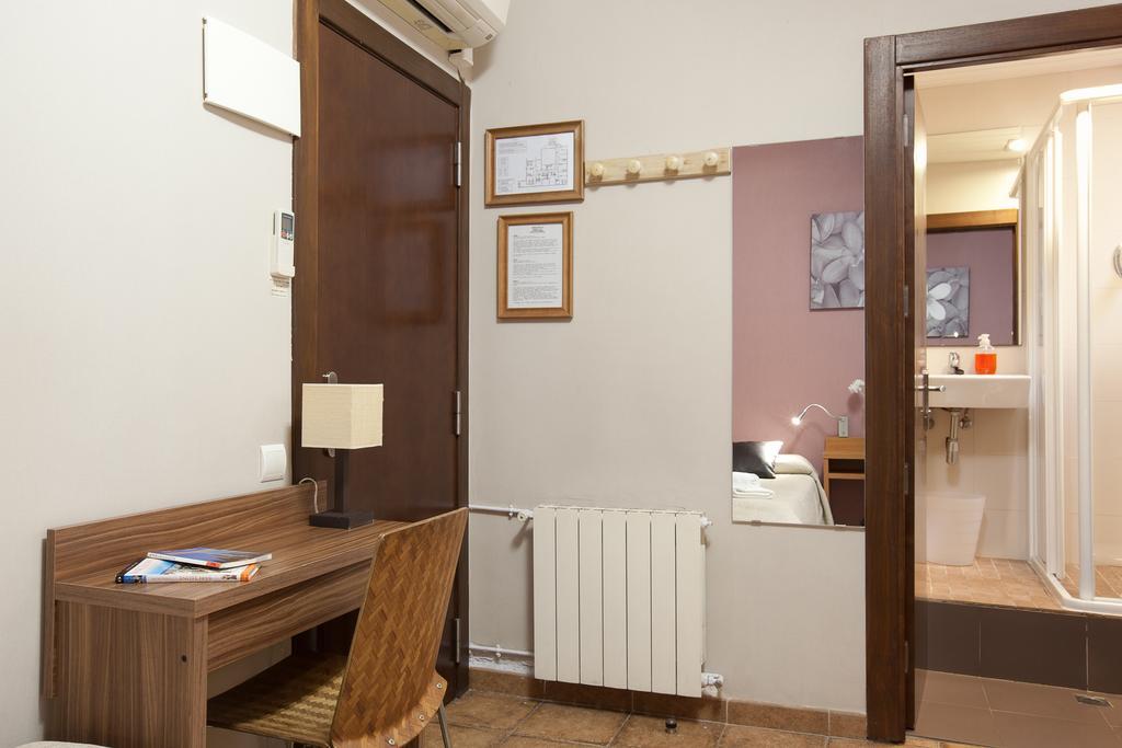 Pensión Mariluz Barcelona Quarto foto